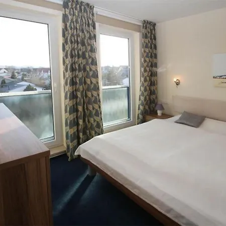 Yachthafenresidenz-wohnung-8312-864 Apartment Kuehlungsborn