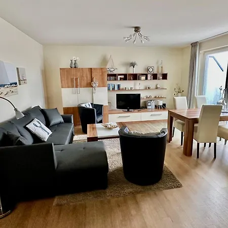 Apartment Yachthafenresidenz-wohnung-8312-864 *